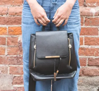 Black gold fashion backpack